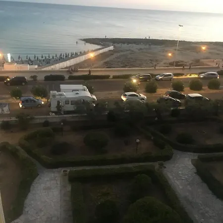 Alojamento de Acomodação e Pequeno-almoço L'aurora 4*