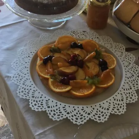 Alojamento de Acomodação e Pequeno-almoço L'aurora 4*